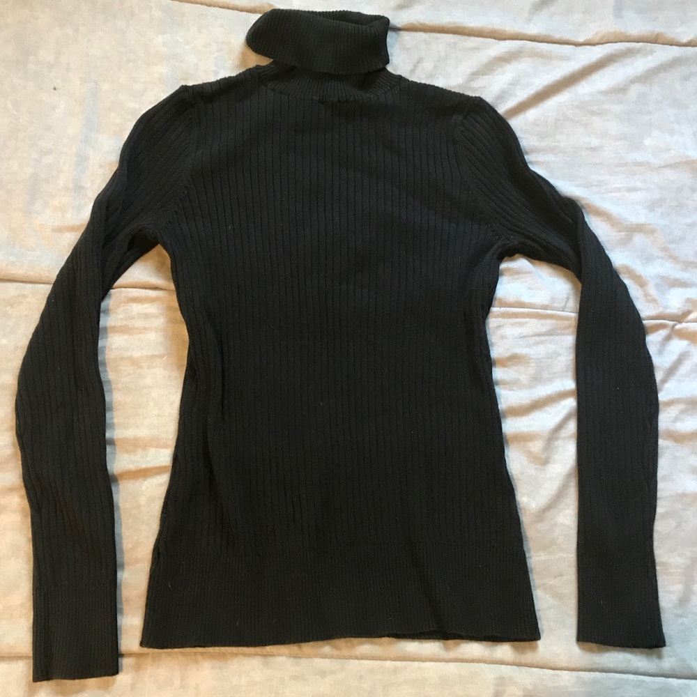 Black Turtle  Neck